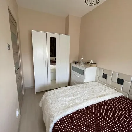 Bella * Debrecen