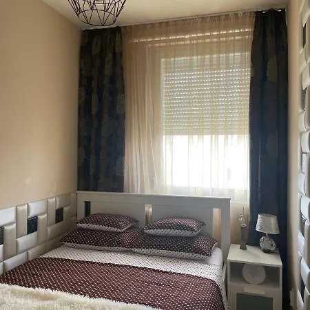 Bella Apartment *